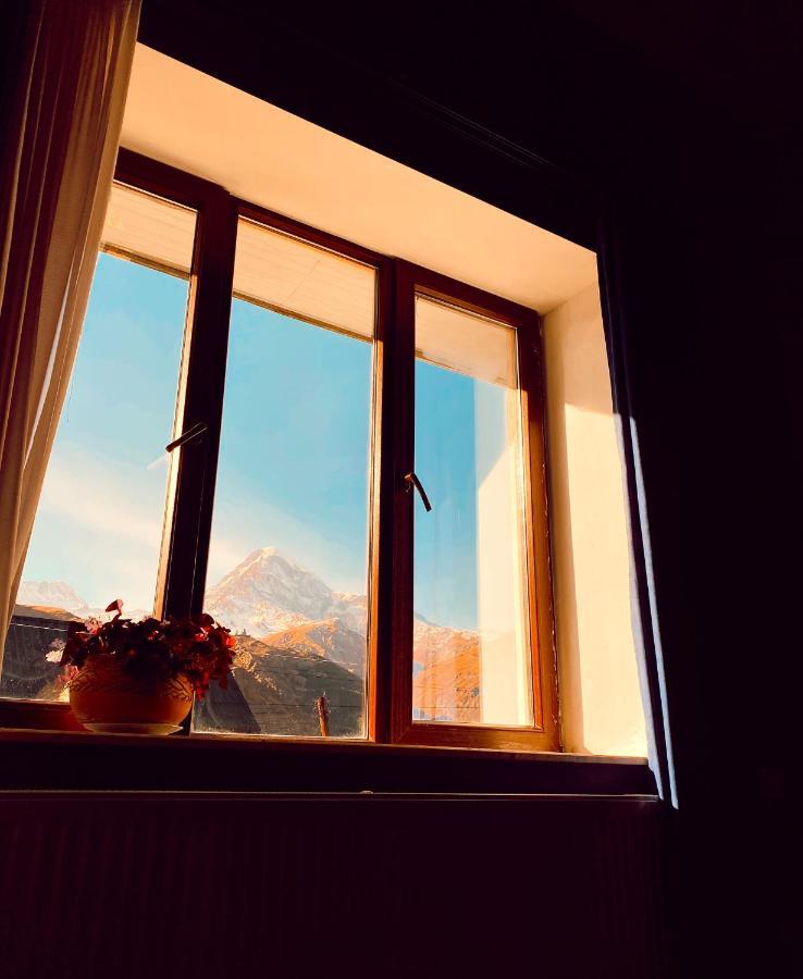 Villa Kazbegi Eksteriør billede