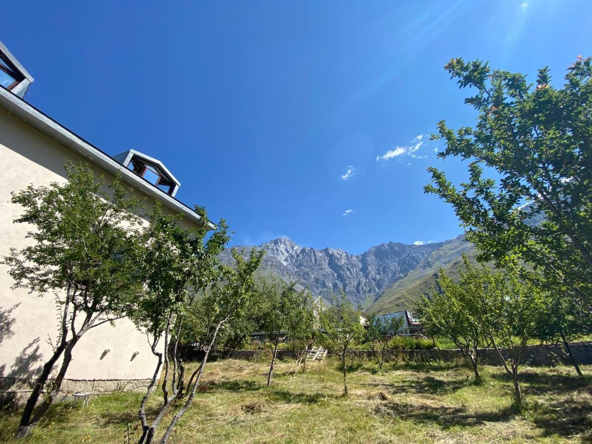 Villa Kazbegi Eksteriør billede